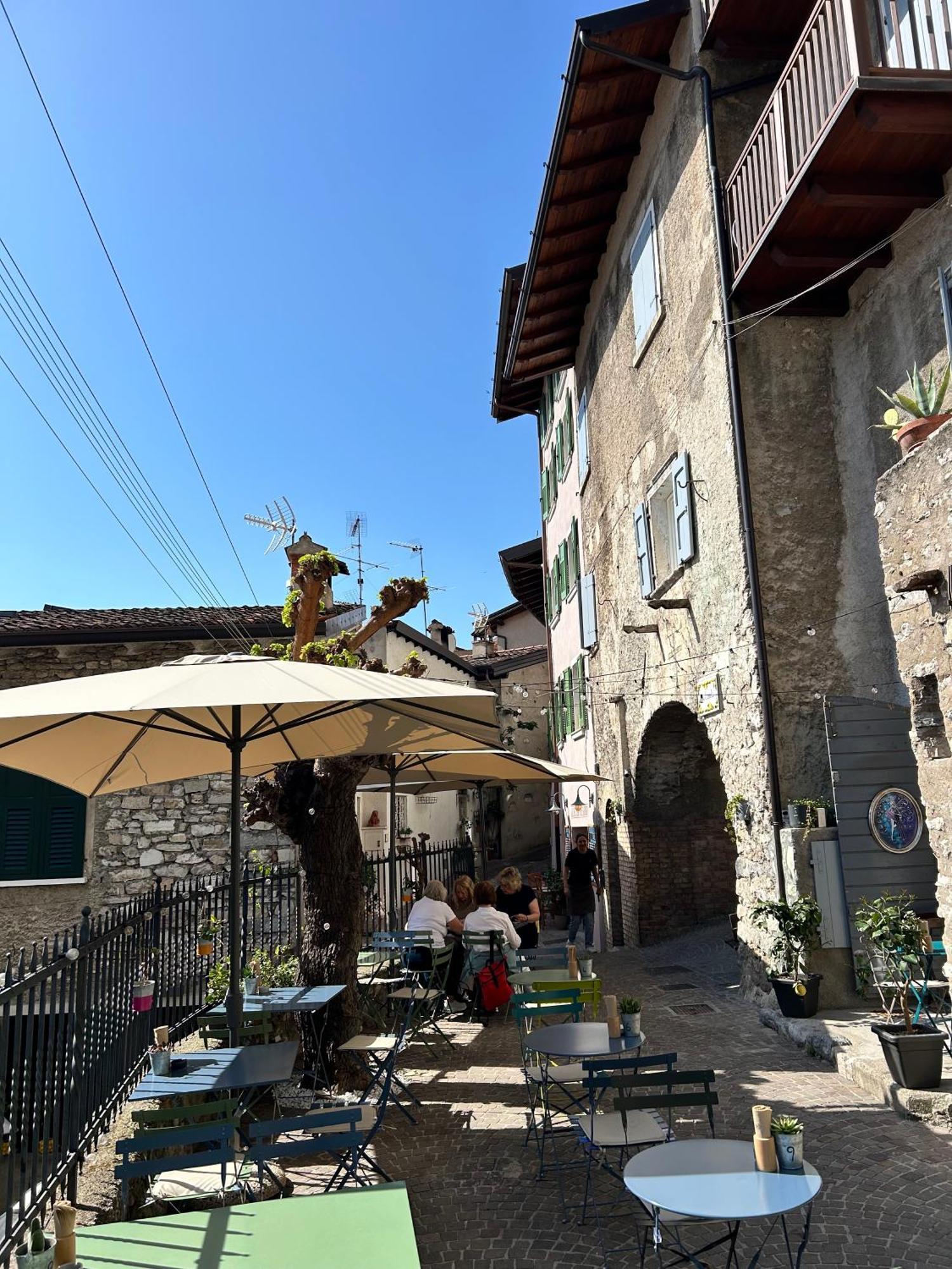 Studios Al Castello Dei Limoni Limone sul Garda Eksteriør bilde